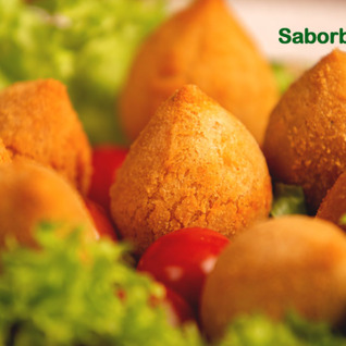 Braziliaanse apero kroket zalm