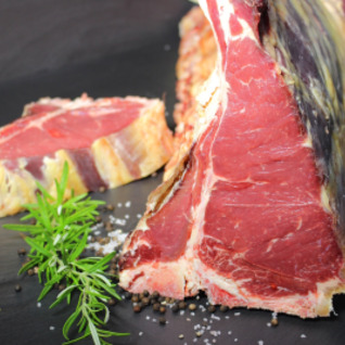 HUIS GERIJPTE ENTRECOTE