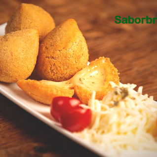 Braziliaanse kroketjes Napo. Croquettes Brésilienne Napo